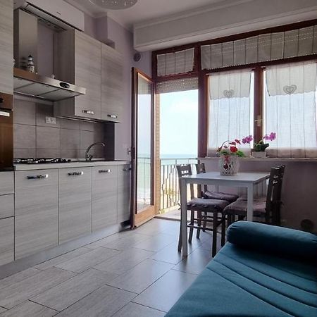 Sky Beach Civitanova Marche Exteriör bild