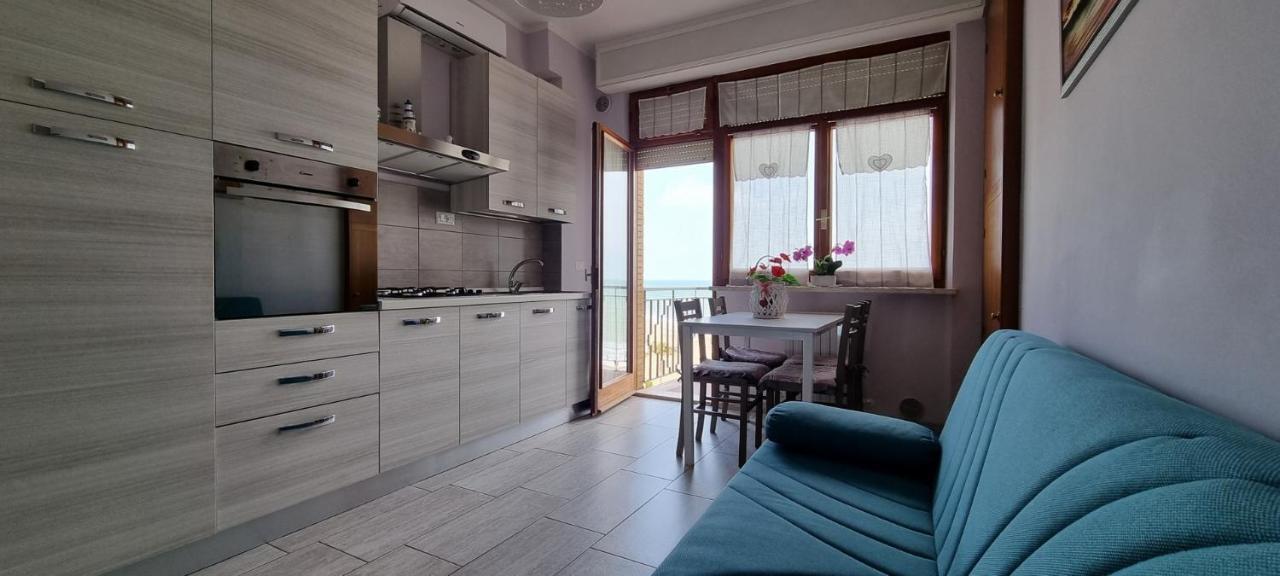 Sky Beach Civitanova Marche Exteriör bild